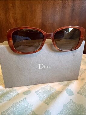 Christian Dior Lady In Dior 2 sunglasses, Dead Stock BRAND NEW